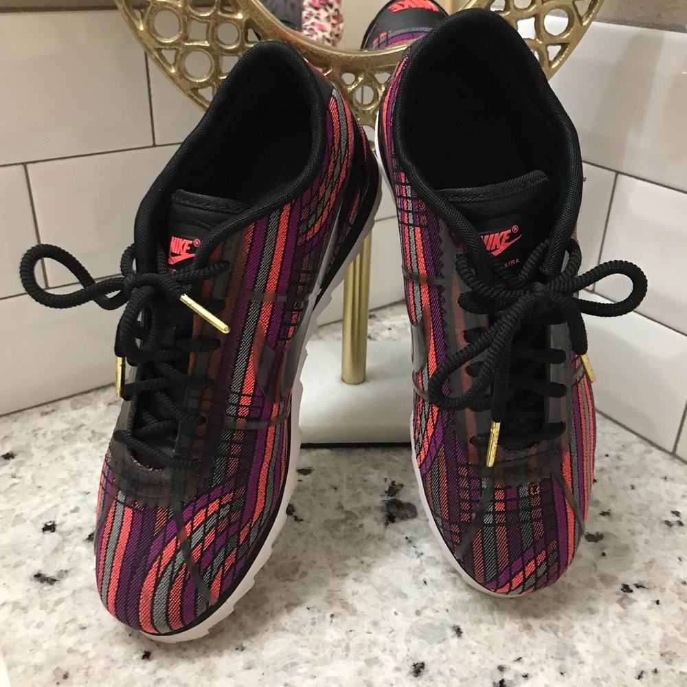 💜💓🖤Nike Cortez EXCELLENT CONDITION